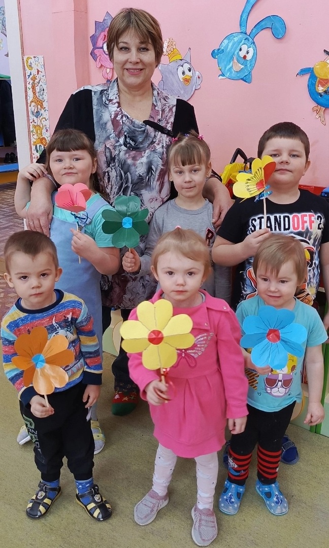 к 8 марта БИБЛИОТЕКА к 8 марта БИБЛИОТЕКА.